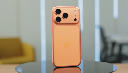 iPhone 17